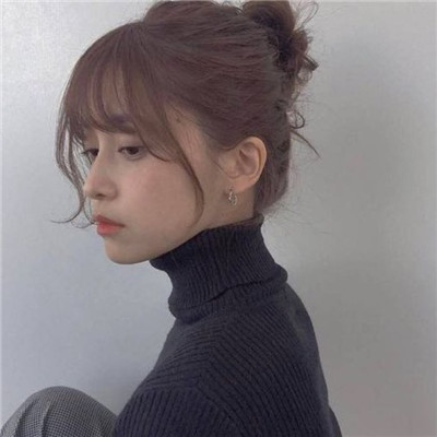 qq头像动漫女生动态图片