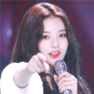 qq头像性感女生伤感图片