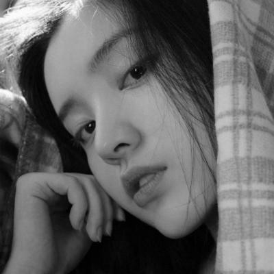 女生短发图片头像背影图片
