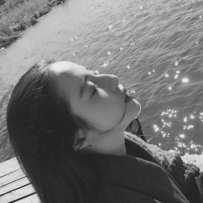 女生短发图片头像背影图片