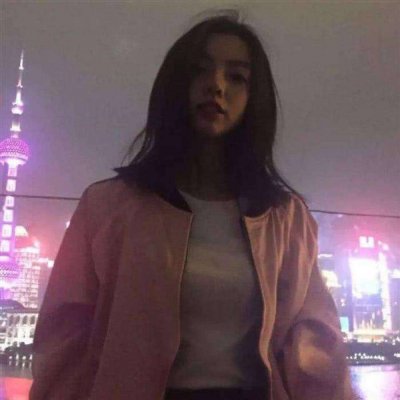 清纯可爱女生头像 绝代有佳人，幽居在空谷。图片