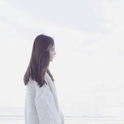 调皮可爱女生头像 含词未吐，气若幽兰。图片