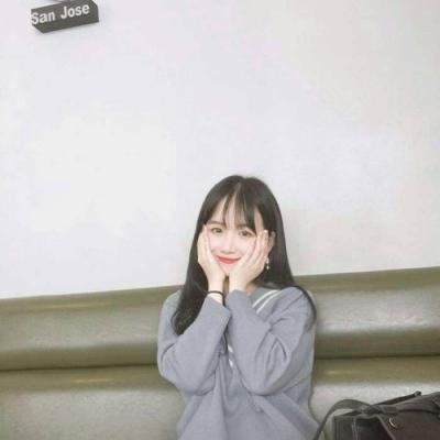 调皮可爱女生头像 含词未吐，气若幽兰。图片