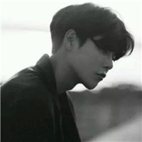 酷酷黑白帅气男生头像