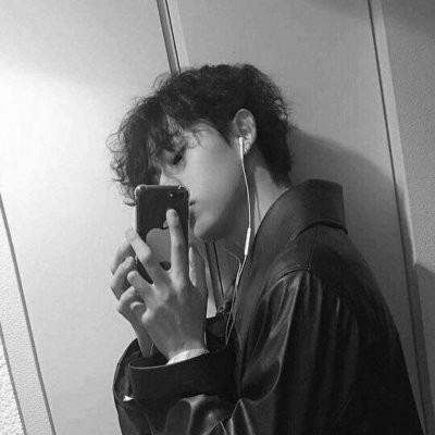 2018最潮qq头像喜欢宇航员当头像的男生图片