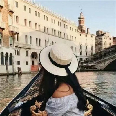 女生QQ头像背影可爱图片