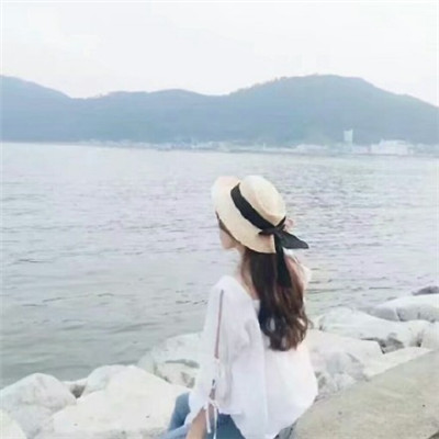 女生QQ头像背影可爱图片