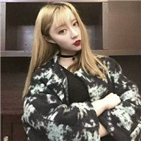 街头时尚个性女生头像图片