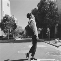韩系街头帅哥背影头像