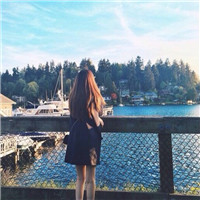 静静看海 海边背影女生头像图片