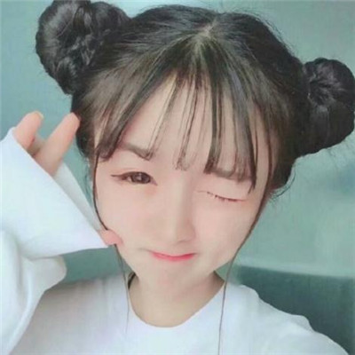 上下是白色的女生头像图片
