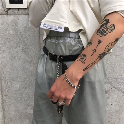 2018最潮qq头像男霸气欧美范二次元半身黑白头像男生头像图片