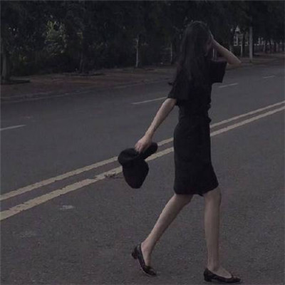 唯美背影短发女生头像图片
