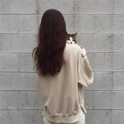 唯美背影短发女生头像图片