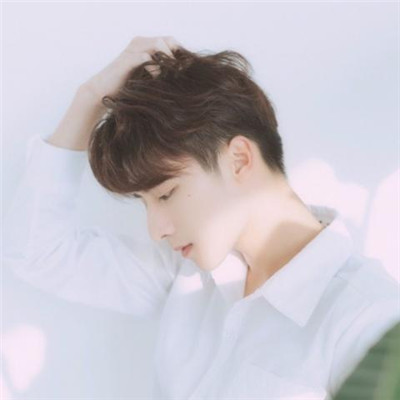 抖音帅哥头像阳光少年2018男生伤心动漫头像图片图片