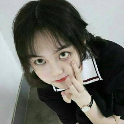 非主流大眼睛美女头像图片