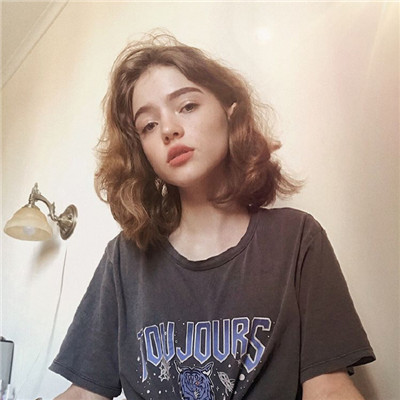 手绘女生头像彩色大全图片