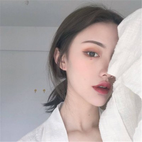 qq头像女生欧美风唯美图片