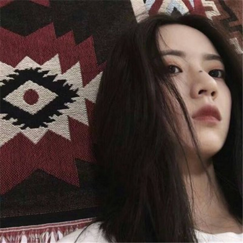qq头像女生欧美风唯美图片