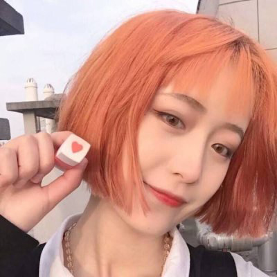 非主流短发女生头像图片