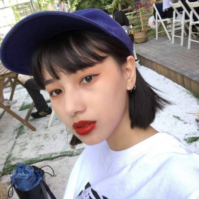 非主流短发女生头像