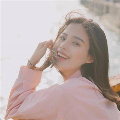 手绘唯美女生头像可爱图片