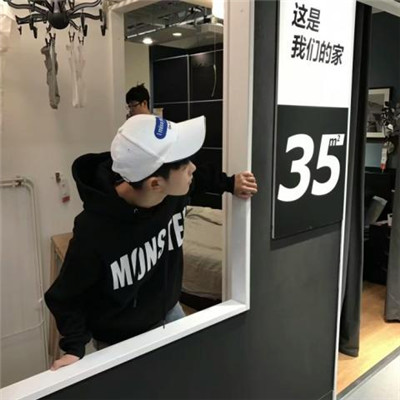 2018最火爆微信头像不露脸男生霸气头像图片