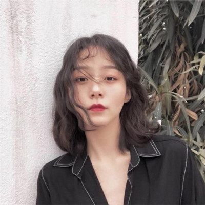 qq上好看的头像女生图片