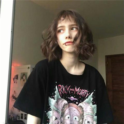 qq上好看的头像女生图片