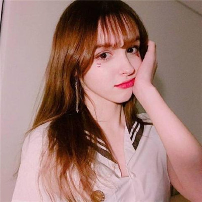 qq上好看的头像女生图片