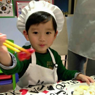 超萌可爱小孩子情侣头像一对两张