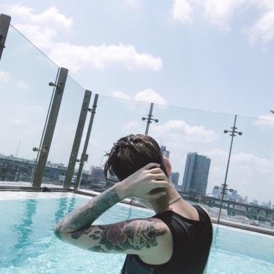 霸气情侣头像超拽高冷
