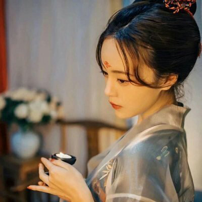 森系复古文艺女生头像