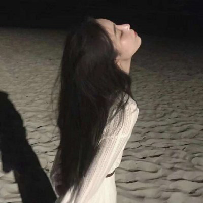 好看侧身侧面女生头像图片