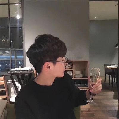 qq伤感头像微信头像男生钓女生图片