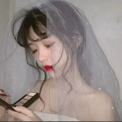 网红情侣头像一男一女 最火的单人高冷网红常用头像图片
