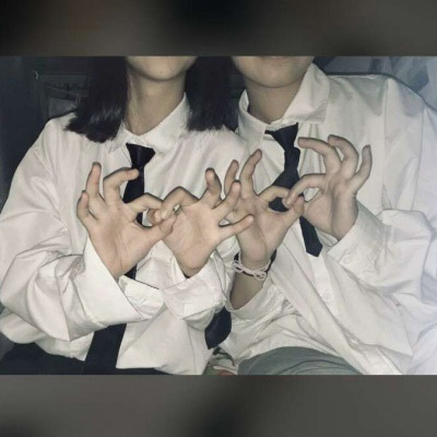 白衬衫情头高清一对 穿白衬衫一男一女图片