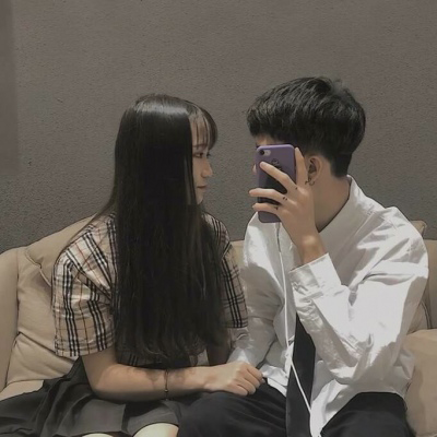 白衬衫情头高清一对 穿白衬衫一男一女图片