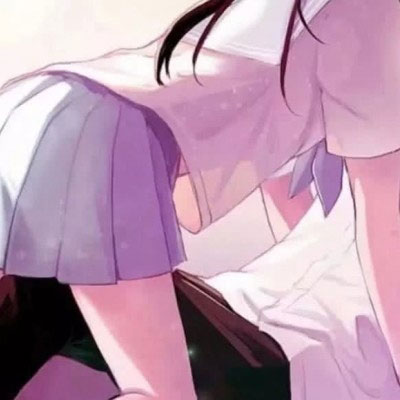 骚一点的二次元情头一对两张 漫画情侣床上头像