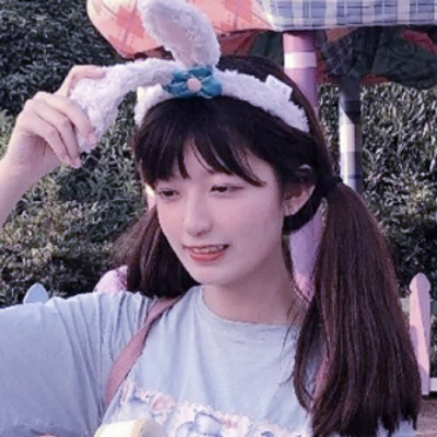 一组同一个女生的照片多张 特别真实的网恋照片一套图片