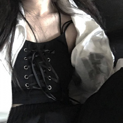 比较骚一点的女生头像污一点霸气