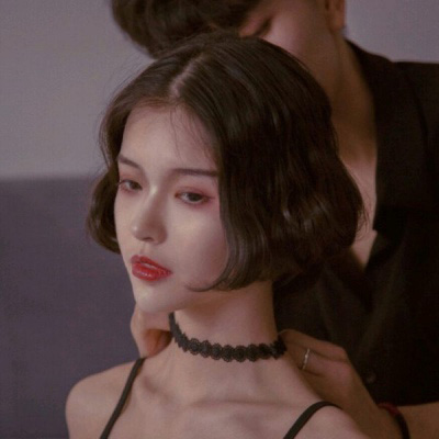 超酷女生头像高冷霸气病态图片