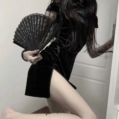 女生部位污一点头像