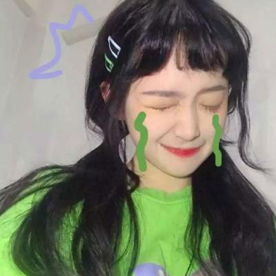 高清穿绿色衣服女生qq头像图片