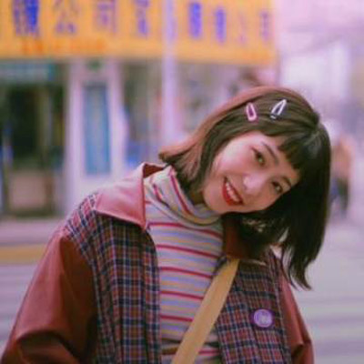 可爱单钝女生真人头像
