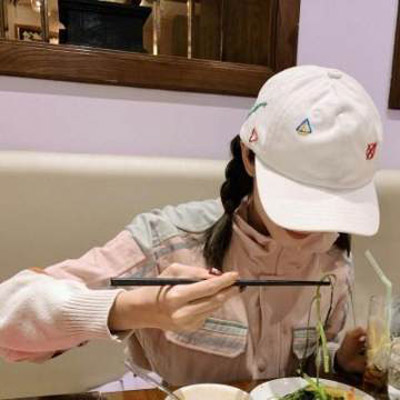 可爱单钝女生真人头像
