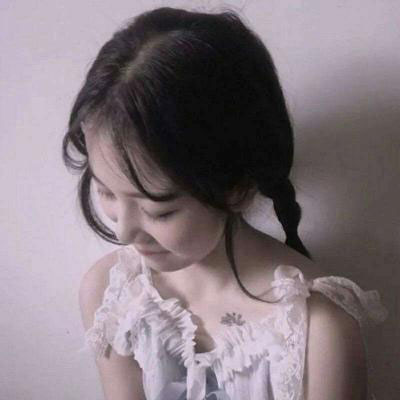 素颜美女生活照真人头像