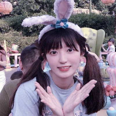 素颜美女生活照真人头像