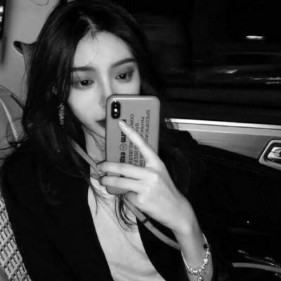 灰色qq头像 女生黑白系伤感头像