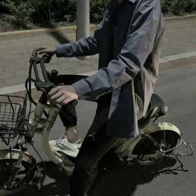 特别屌丝的头像 屌丝男qq头像
